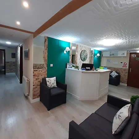 Konukevi Verdemar Rooms Gijón