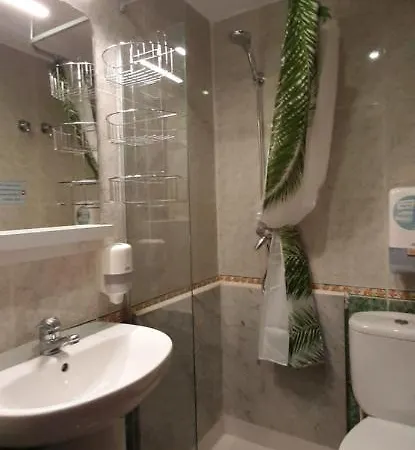 Konukevi Verdemar Rooms Gijón