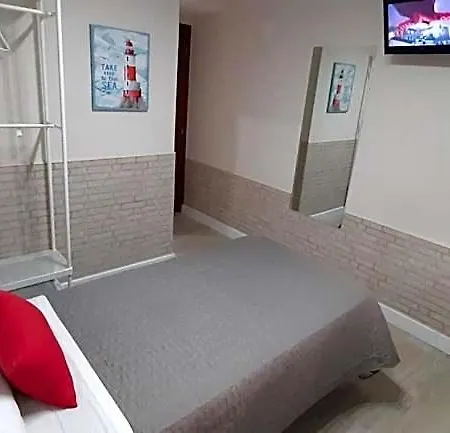 Casa de hóspedes Verdemar 2*