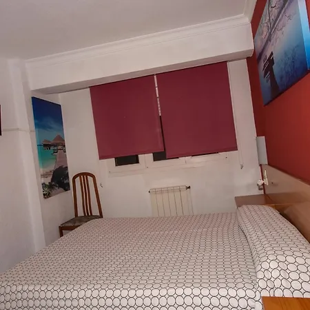 Konukevi Verdemar Rooms Gijón